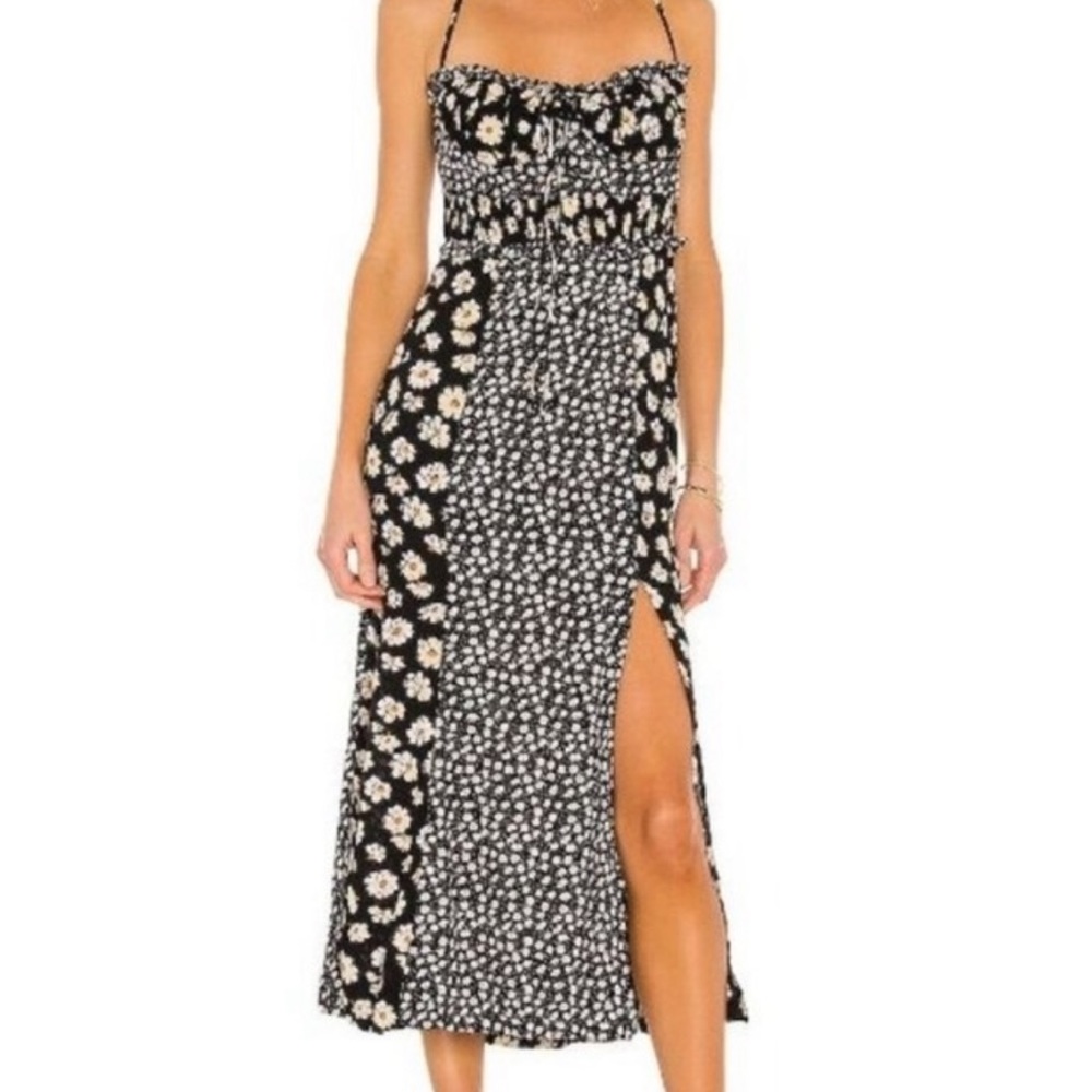 worn once xs daisy sundress.